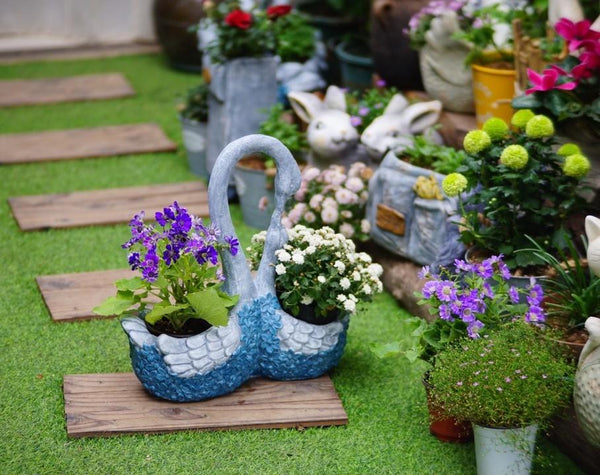 Large Mother and Baby Swans for Garden, Swan Flowerpot, Animal Statue for Garden Courtyard Ornament, Villa Outdoor Decor Gardening Ideas-HomePaintingDecor