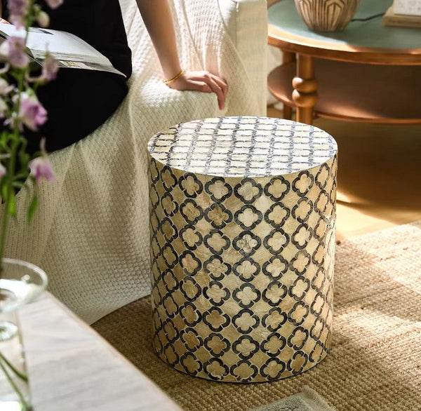 Contemporary Bedside Table, Bedside Small Side Table, Creative Coffee Table, Contemporary Side Table, Modern Side Table, Small End Table, Portable Casual Side Table, Shell Small Sofa Side Table-HomePaintingDecor