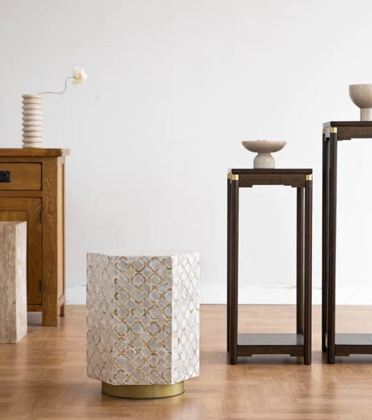 Portable Casual Side Table, Creative Coffee Table, Contemporary Small Sofa Side Table, Shell Small Side Table, Unique Small End Table-HomePaintingDecor