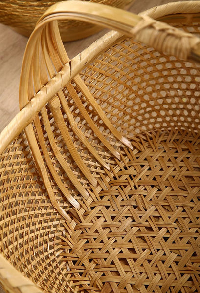 Natural Hand-woven Bamboo Basket, Extra Large Picnic Food Basket with Handle, Lovely Bamboo Baskets for Vegetable, Natural Fruit Basket Kitchen Storage Baskets-HomePaintingDecor
