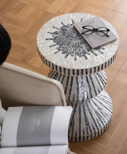 Shell Small Sofa Side Table, Bedside Small Side Table, Portable Casual Side Table, Contemporary Round Side Table, Creative Coffee Table-HomePaintingDecor