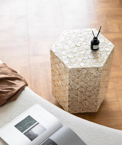 Portable Casual Side Table, Creative Coffee Table, Contemporary Small Sofa Side Table, Shell Small Side Table, Unique Small End Table-HomePaintingDecor