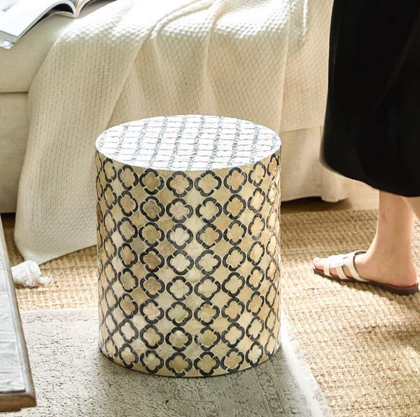 Contemporary Bedside Table, Bedside Small Side Table, Creative Coffee Table, Contemporary Side Table, Modern Side Table, Small End Table, Portable Casual Side Table, Shell Small Sofa Side Table-HomePaintingDecor