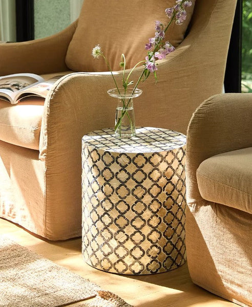 Modern Side Table, Small End Table, Portable Casual Side Table, Shell Small Sofa Side Table, Contemporary Bedside Table, Bedside Small Side Table, Creative Coffee Table, Contemporary Side Table-HomePaintingDecor