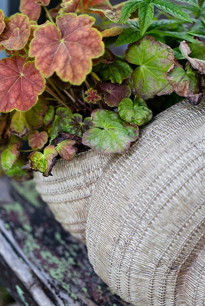 Snail Flowerpot for Garden Decoration, Cute Snail Statues, Garden Animal Statues, Unique Modern Garden Sculptures, Creative Villa Outdoor Gardening Ideas-HomePaintingDecor