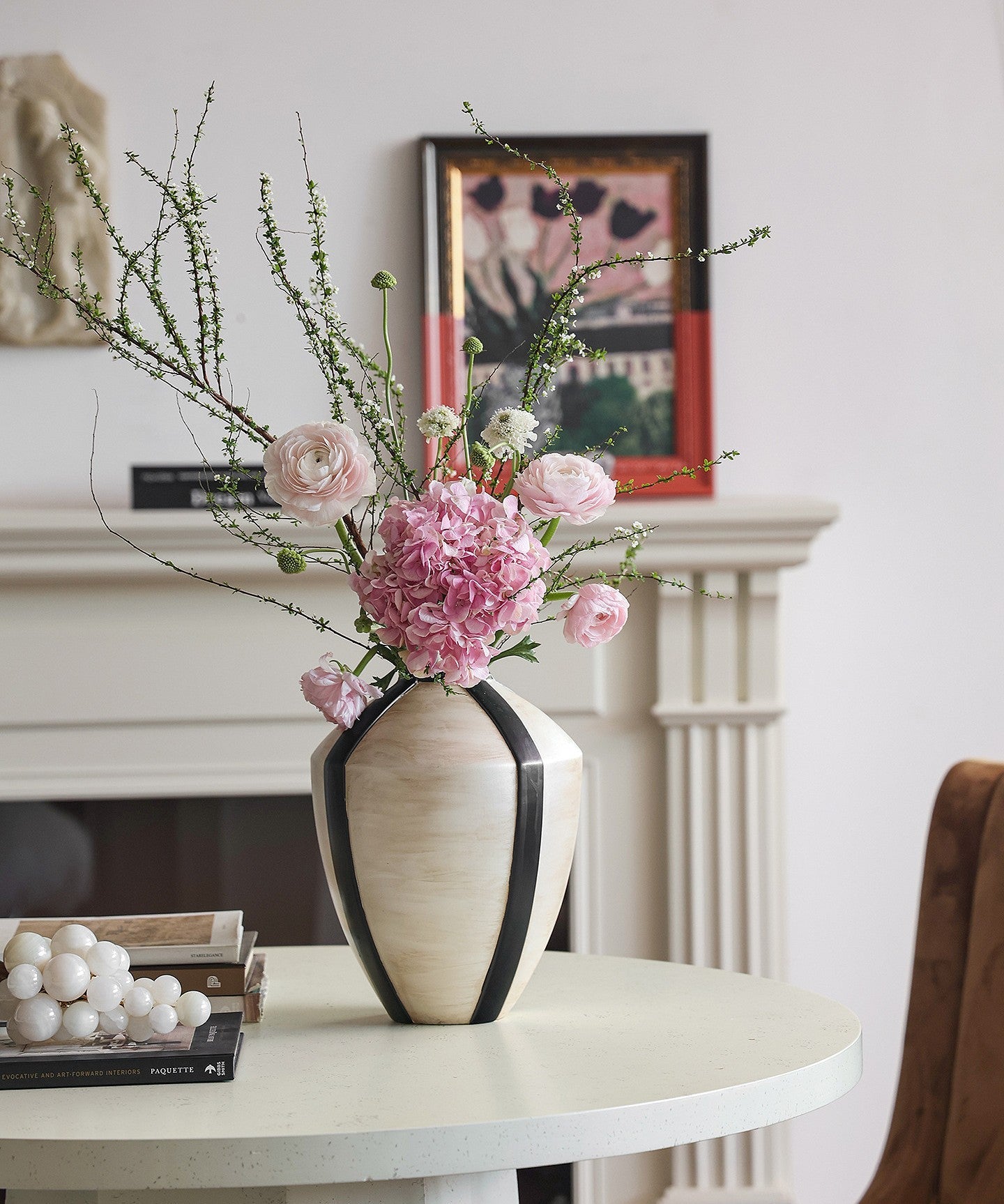 Centerpiece Ceramic Bouquet Vases, Porcelain Vase Elegant Style Fine Craftsmanship