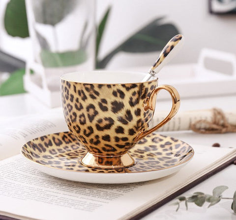 Unique Ceramic Coffee Cups and Saucers, Creative Ceramic Coffee Cups, Beautiful British Tea Cups, Creative Bone China Porcelain Tea Cup Set-HomePaintingDecor