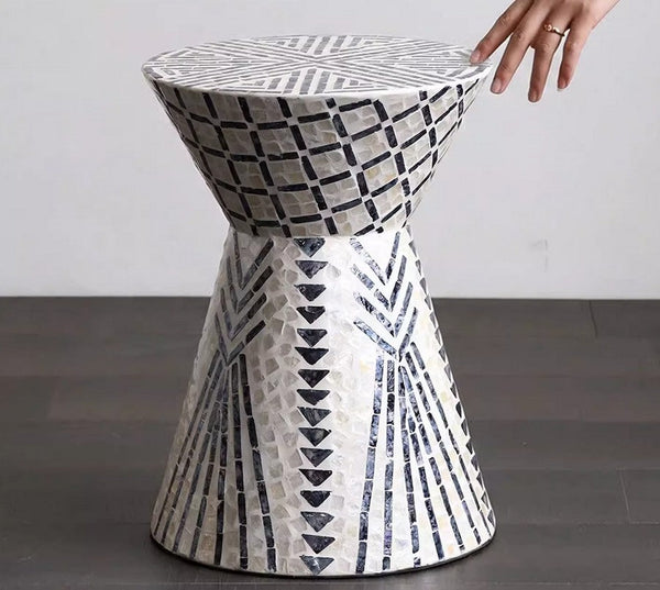 Contemporary Round Side Table, Creative Coffee Table, Bedside Small Side Table, Portable Casual Side Table, Shell Small Sofa Side Table-HomePaintingDecor