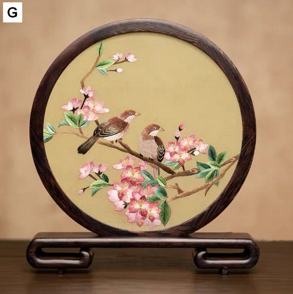Exclusive Business Present, Flower and Bird Embroidered Decor, Unique Birthday Gift, Traditional Chinese Suzhou Embroidery Ornament, Premium Souvenir-HomePaintingDecor