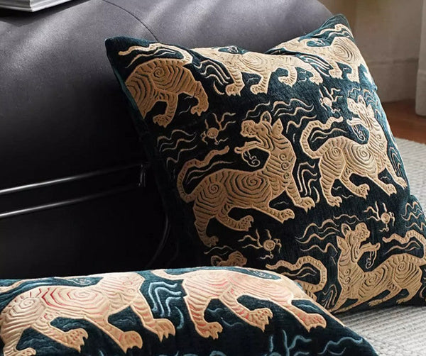 Embroidery Tiger Pattern Pillows for Couch, Contemporary Modern Sofa Pillows, Decorative Throw Pillows for Bedroom, Large Modern Sofa Pillow for Living Room-HomePaintingDecor