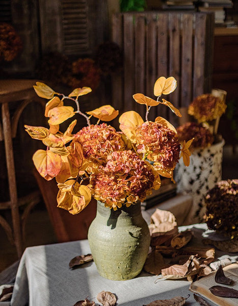 Hydrangea Flowers, Artificial Floral for Bedroom, Flower Arrangement Ideas for Dining Room Table, Simple Modern Floral Arrangement Ideas for Home Decoration-HomePaintingDecor