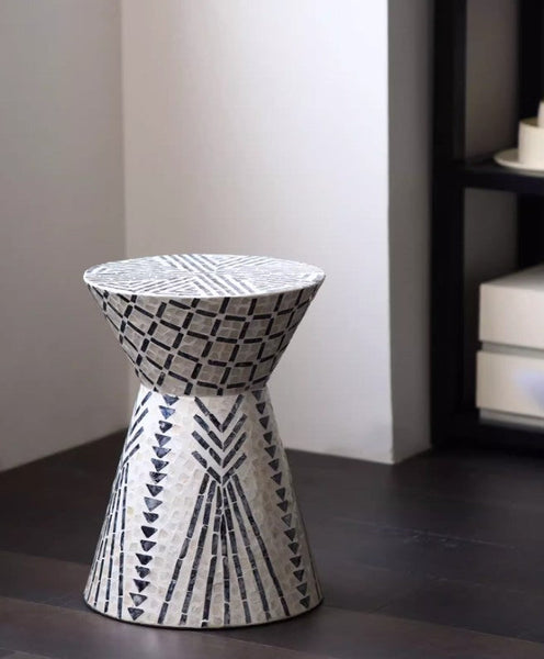 Modern Portable Casual Side Table, Contemporary Round Side Table, Creative Coffee Table, Bedside Small Side Table, Shell Small Sofa Side Table-HomePaintingDecor