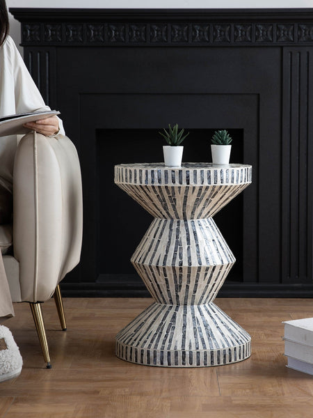 Shell Small Sofa Side Table, Bedside Small Side Table, Portable Casual Side Table, Contemporary Round Side Table, Creative Coffee Table-HomePaintingDecor