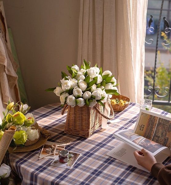 Spring Artificial Floral for Dining Room Table, White Tulip Flowers, Bedroom Flower Arrangement Ideas, Simple Modern Floral Arrangement Ideas for Home Decoration-HomePaintingDecor