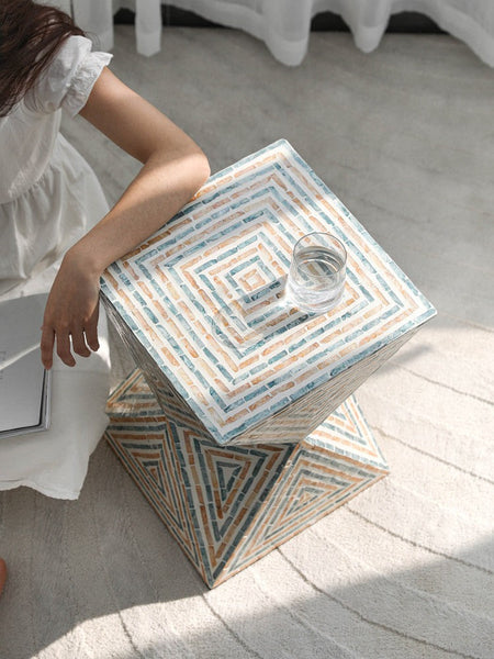 Contemporary Small Sofa Side Table, Shell Small Side Table, Unique Small End Table, Portable Casual Side Table, Creative Coffee Table-HomePaintingDecor