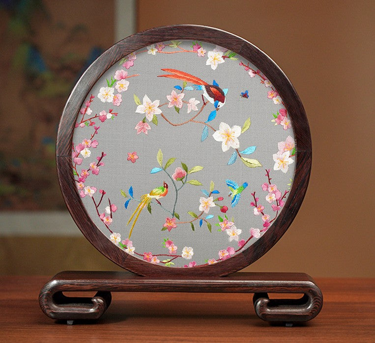 Flower And Birds Silk Embroidery Ornaments Exclusive Business Presents
