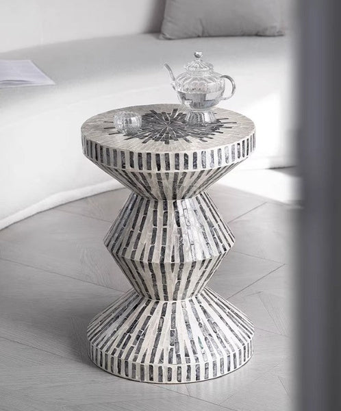 Shell Small Sofa Side Table, Bedside Small Side Table, Portable Casual Side Table, Contemporary Round Side Table, Creative Coffee Table-HomePaintingDecor