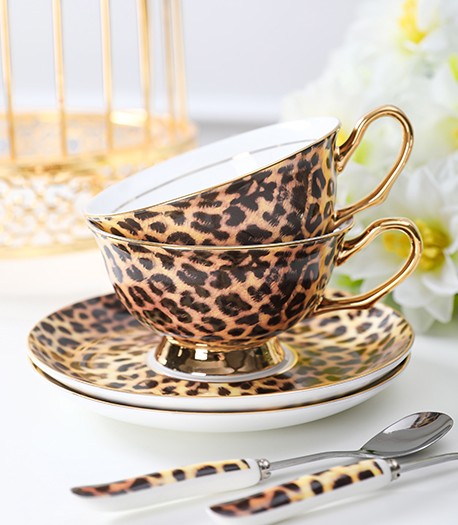 Creative Bone China Porcelain Tea Cup Set, Elegant British Style, Fine Translucent Material With Saucers