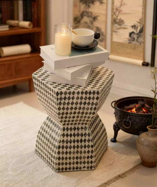 Modern Side Table, Bedside Small Side Table, Contemporary Bedside Table, Small End Table, Shell Small Sofa Side Table, Portable Casual Side Table, Creative Coffee Table, Contemporary Side Table-HomePaintingDecor