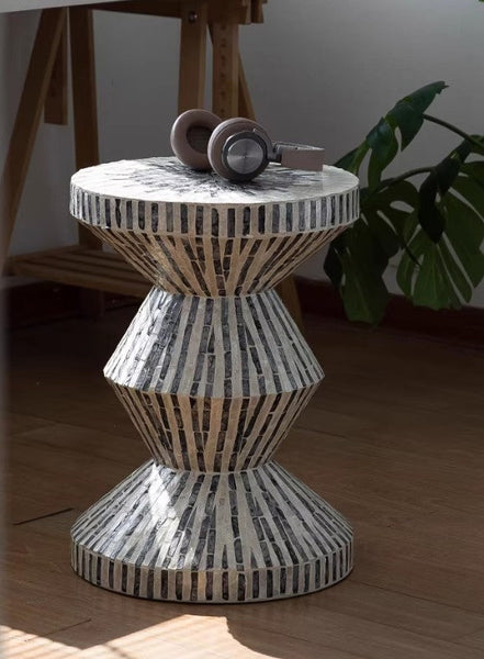 Bedside Small Side Table, Portable Casual Side Table, Shell Small Sofa Side Table, Contemporary Round Side Table, Creative Coffee Table-HomePaintingDecor