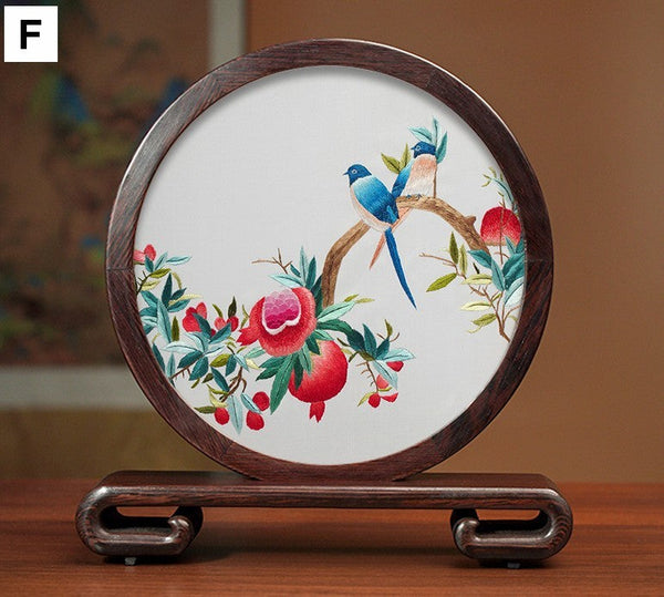 Elegant Silk Embroidery Ornaments, Traditional Chinese Suzhou Flower and Birds Silk Embroidery, Exclusive Business Presents, Creative Birthday Gift, Premium Souvenir-HomePaintingDecor