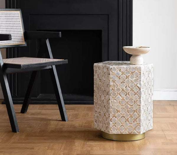 Portable Casual Side Table, Creative Coffee Table, Contemporary Small Sofa Side Table, Shell Small Side Table, Unique Small End Table-HomePaintingDecor