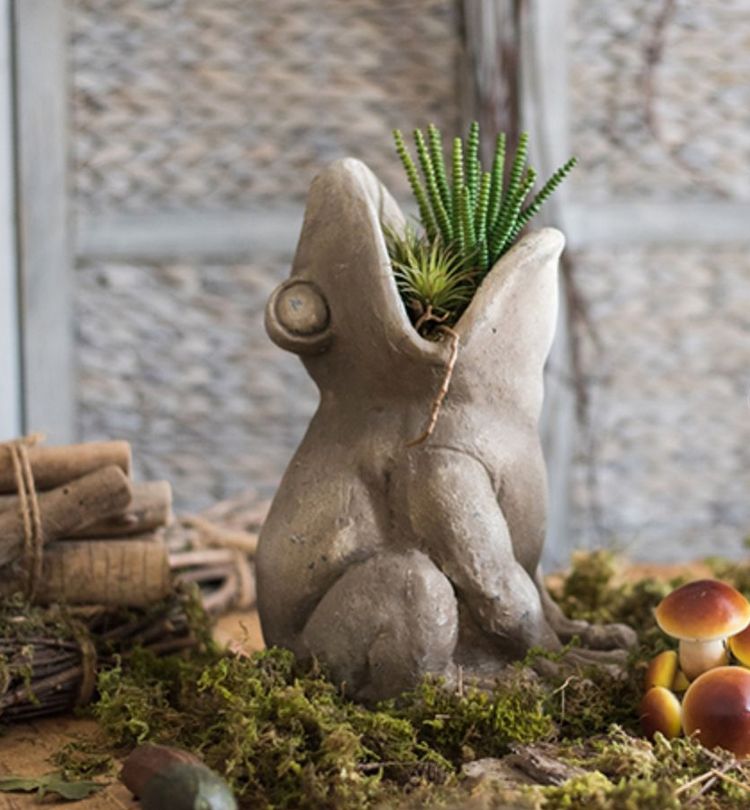 Frog Flowerpot for Garden Decoration, Beautiful Cute Frog Statues, Garden Animal Statues, Unique Modern Garden Sculptures, Creative Villa Outdoor Gardening Ideas-HomePaintingDecor