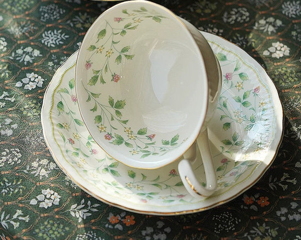 Traditional Tea Cup Set, Porcelain Tea Cups, Floral Tea Cup Set, Classic British Tea Cups, Elegant Tea Cup With Saucer, Ceramic Tea Cup with Saucer, Tea Cup Set, Vintage Tea Cup Set, Modern Ceramic Cups-HomePaintingDecor