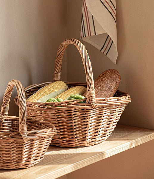 Large Picnic Food Basket with Handle, Lovely Willow Weaving Baskets for Vegetable, Natural Hand-woven Wicker Storage Basket, Natural Fruit Basket, Kitchen Storage Baskets-HomePaintingDecor